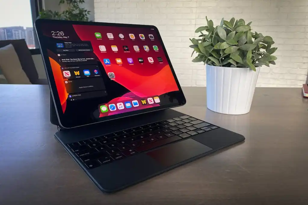 Apple's Magic Keyboard transforms the iPad Pro into a laptop alternative