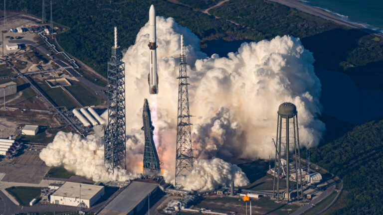 Blue Origin New Glenn failure