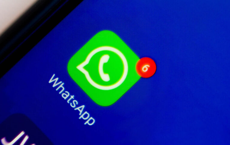 WhatsApp end-to-end encryption