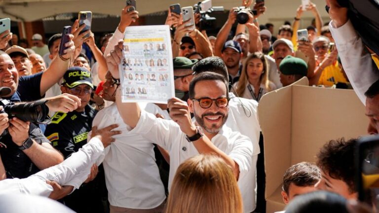 Colombia’s Presidential Runoff: A High-Stakes Clash Between Right-Wing Populism and Leftist Continuity