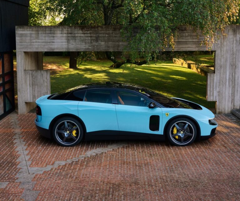 Ferrari Luce