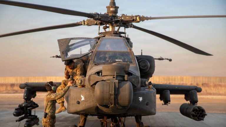 AH-64 Apache