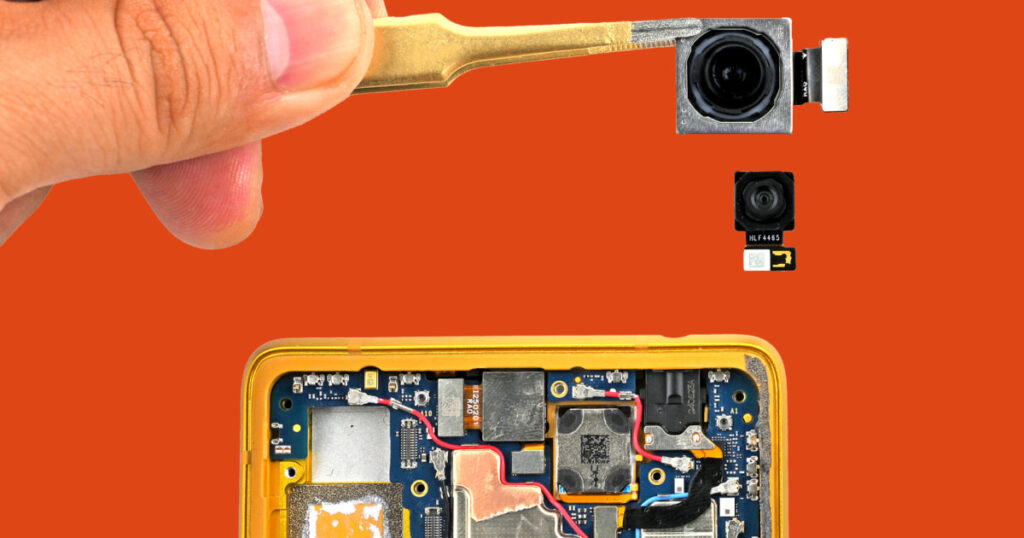 Trump phone teardown