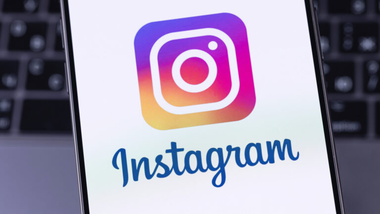 Instagram Grid Reordering