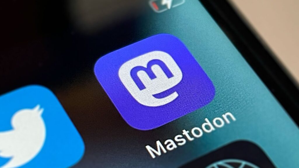 Mastodon email newsletters