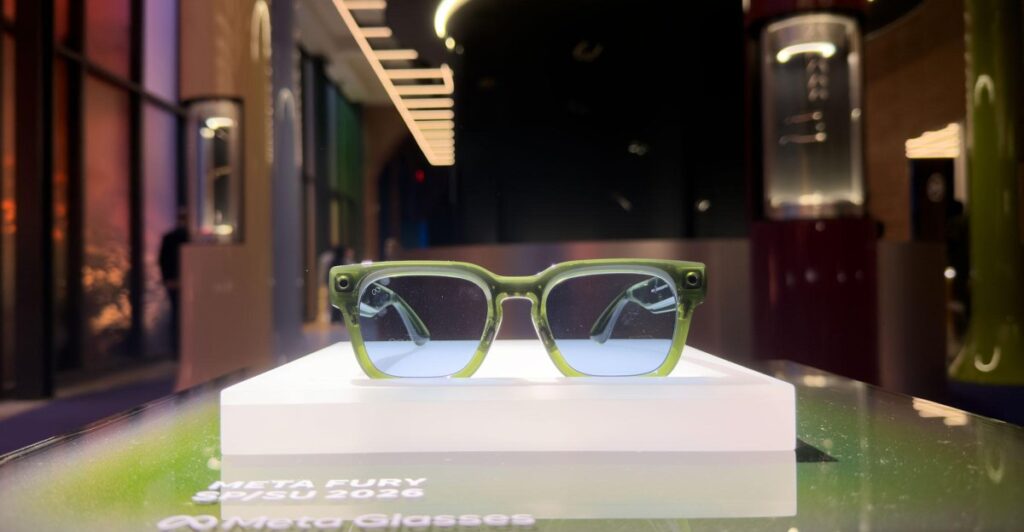 Meta smart glasses
