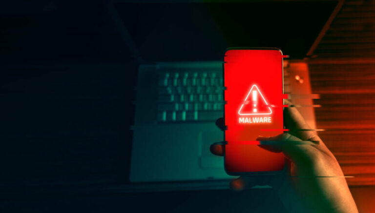 FSB smartphone espionage