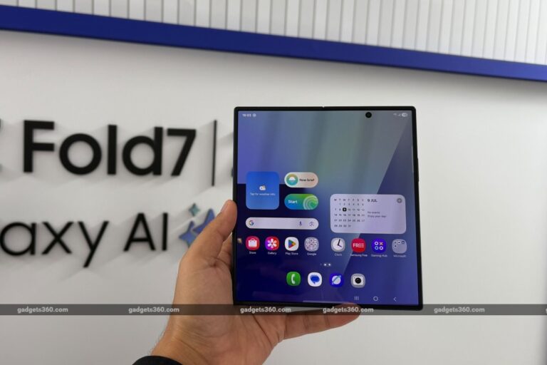 Samsung Galaxy Z Fold 8