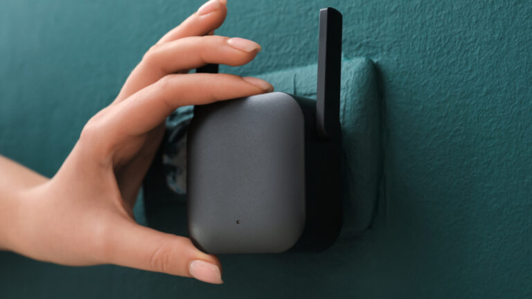 Wi-Fi extenders