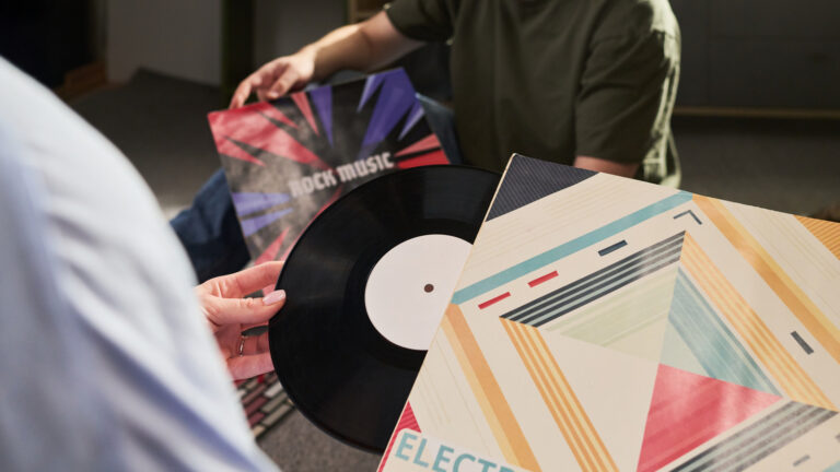 vinyl vs CD longevity