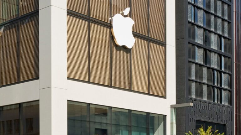 Apple Store experience